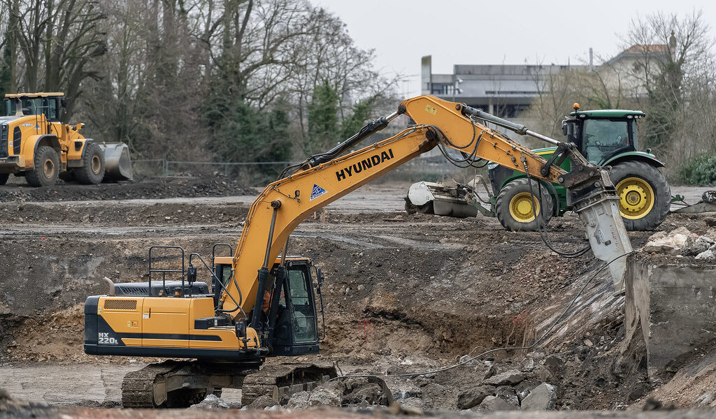 Hyundai Excavator Construction
