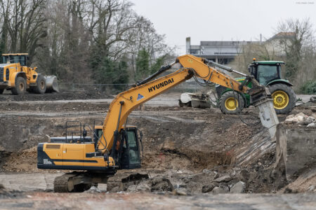 Hyundai Excavator Construction